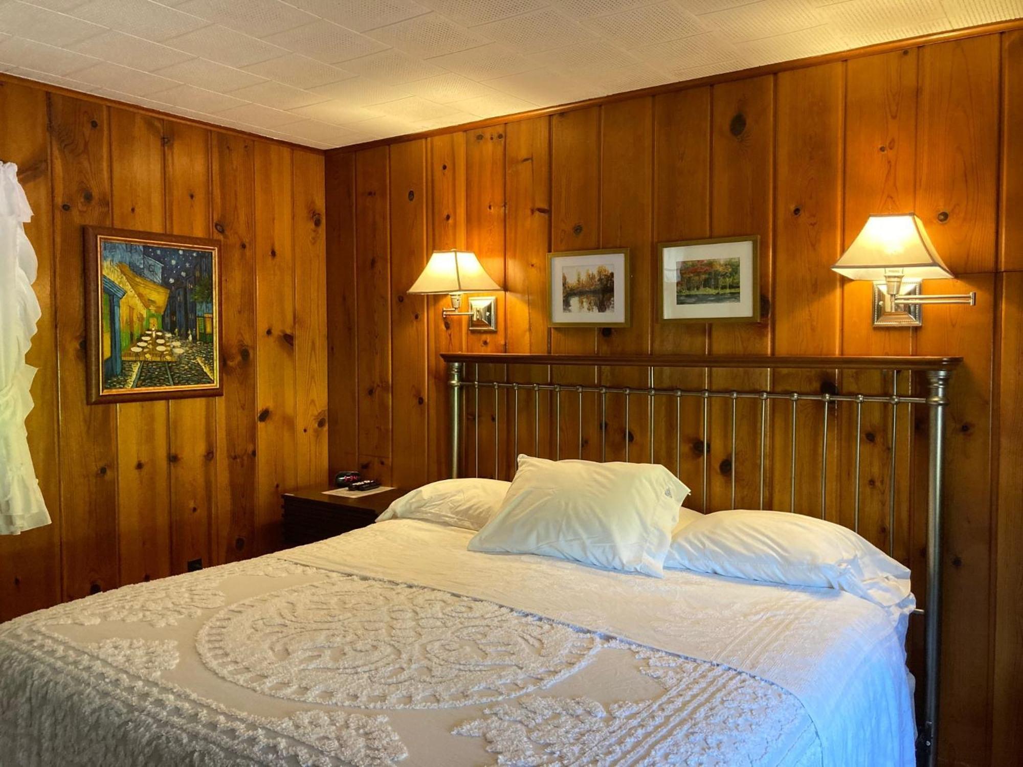 Blue Spruce Inn Ludington