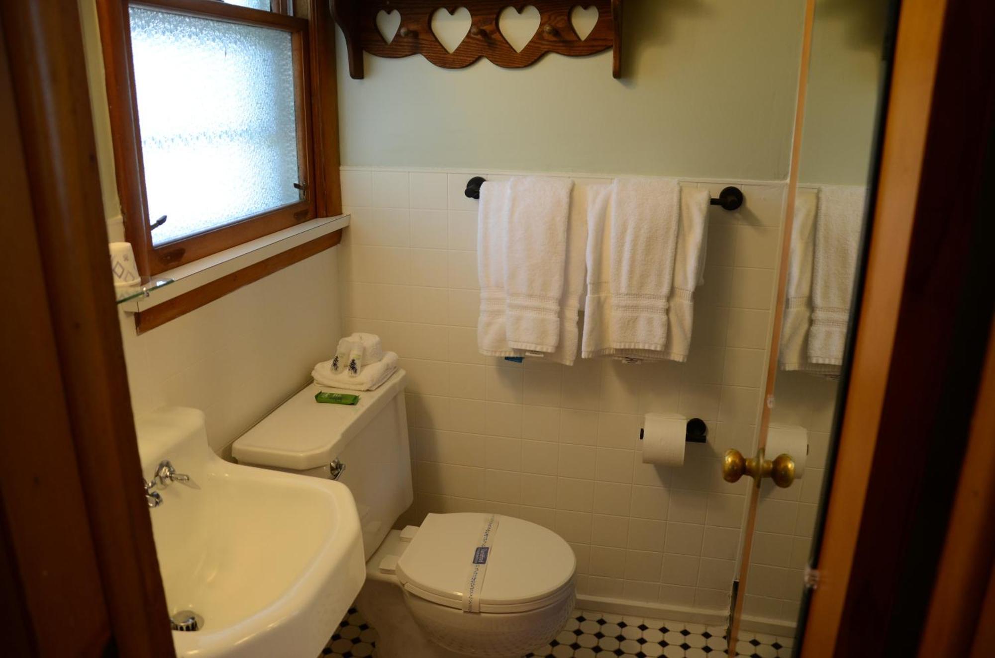Inn Blue Spruce